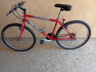Bicicleta de Montaña Globe Trotter Roja