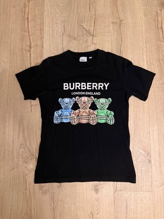 Camiseta Burberry Negra con Osos