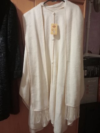 Capa de Alpaca Blanca