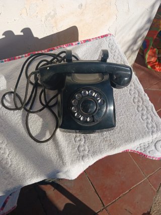 Teléfono Antiguo de Disco Negro