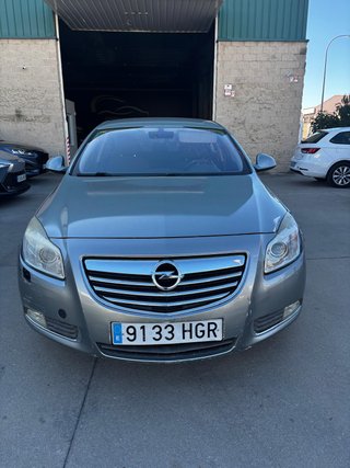 Opel Insignia 2011