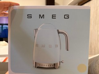 Hervidor SMEG KLF04 Crema