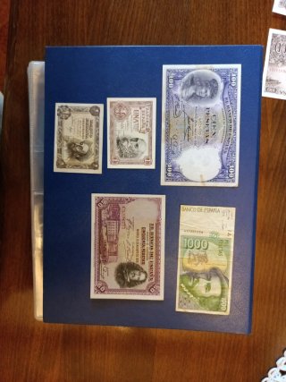 Lote de 5 Billetes algunos sin circular