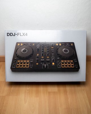 Controladora Pioneer DJ DDJ-FLX4