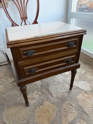 Mesita de Noche de Madera y Mármol