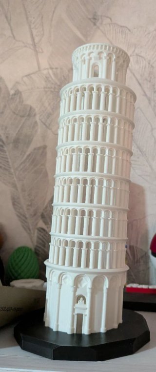Lámpara Torre de Pisa