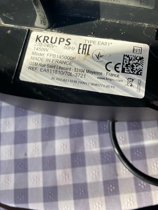 Cafetera Krups EA81 para piezas.