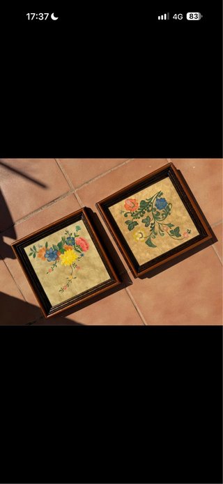 Pareja de cuadros de flores