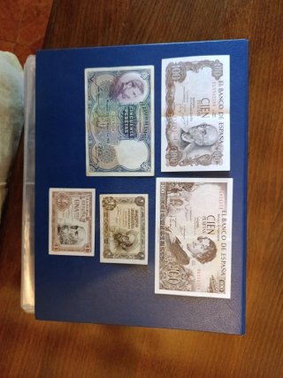 Lote de 5 Billetes algunos sin circular