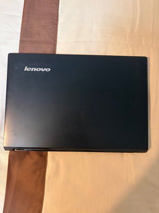 Portátil Lenovo Negro