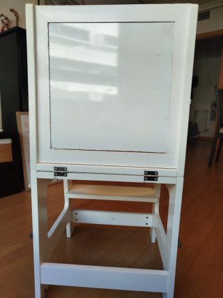 Torre de aprendizaje plegable blanca