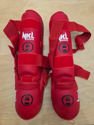 Protecciones de Karate NKL Rojas Talla XS/S