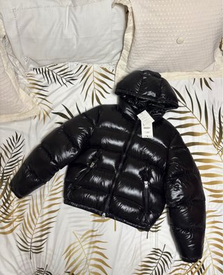 Abrigo de plumas Zara negro