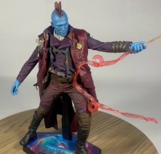 Figura Hot Toys Yondu Guardianes de la Galaxia