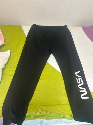 Pantalón de deporte NASA negro Talla L