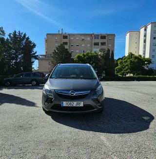 Opel Zafira Tourer 2016