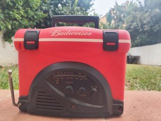 Nevera Portátil con Radio Budweiser (Vintage /...