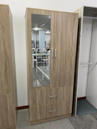 Armariro nuevo de 2 puertas con cajones