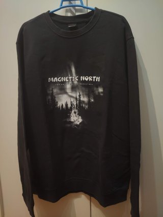 Sudadera Negra Magnetic North Talla L