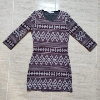 Vestido estampado geométrico