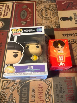 Funko Pop Jin The Astronaut 465 y Figura TinyTan