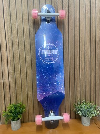 Longboard con diseño de galaxia de un metro