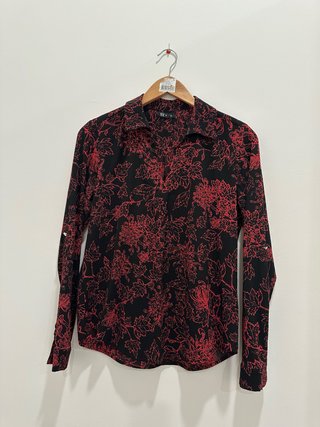Blusa Elegante Estampada Negra y Roja