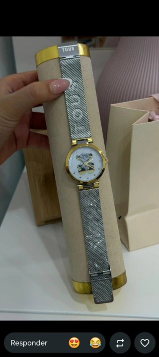 Reloj Tous con diseño de oso en acero inoxidable