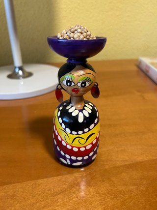 Muñeca Nubia de Madera Tallada