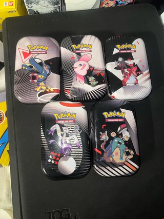 Set de 5 Latas Pokémon TCG Vacías