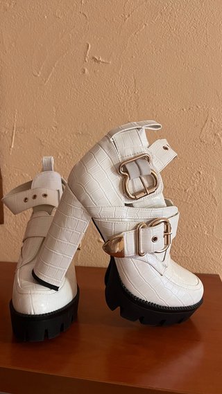 Zapatos de Tacón Blancos Talla 39