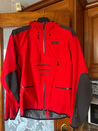 Chaqueta para hombre de 1,72 de altura 68kg apro
