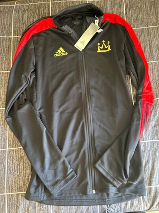Chaqueta adidas Negra y Roja