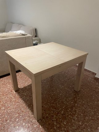 Tavolo da Pranzo Estensibile in Legno Chiaro