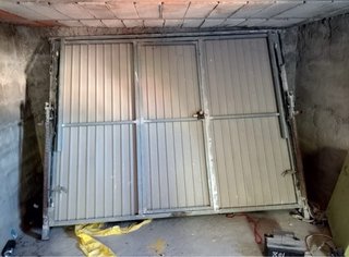 Puerta de cochera 270x200 cm