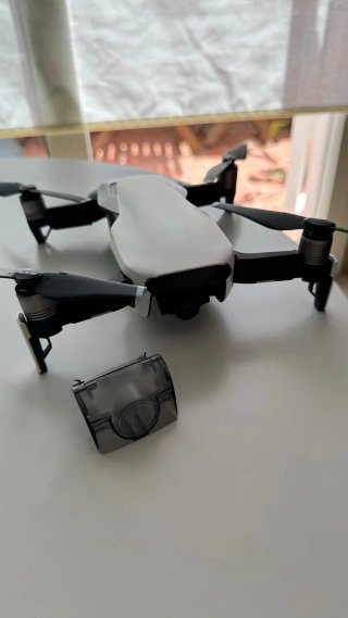 Dron DJI Mavic Air