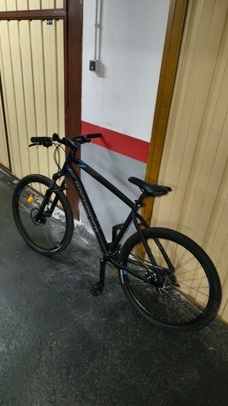Bicicleta Montaña Rockrider ST 520 Negra