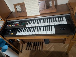 Órgano Yamaha Electone BK-6B