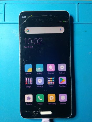 Xiaomi Mi 5 e LeEco Le 3 Pro
