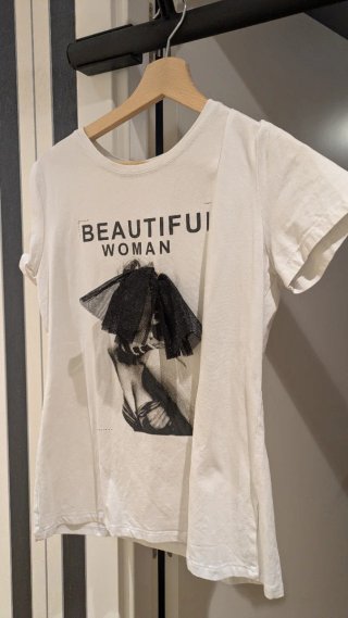 Camiseta Blanca con Lazo