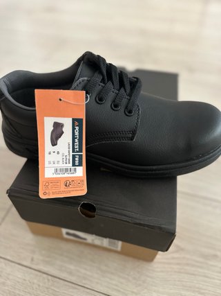 Zapatos de seguridad Portwest talla 43
