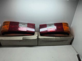 Tulipas traseras Seat 127 / Fiat