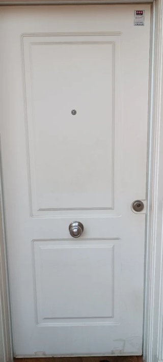 Puerta Acorazada Blanca a recoger el 24/10/2026