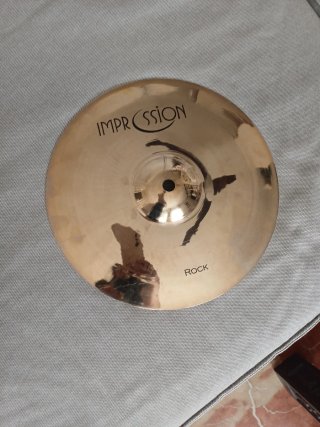 Plato Splash Impression Rock 10