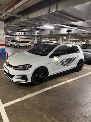 Volkswagen Golf GTI TCR 2.0 TSI 290 5p DSG7
