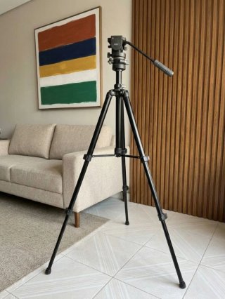 Trípode Manfrotto 074 con Rótula de Vídeo