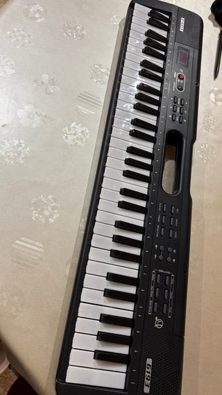 Tastiere elettroniche 61 tasti