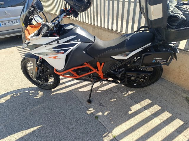 KTM 1090 Adventure R