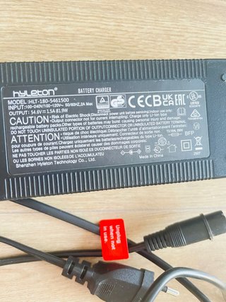 Cargador para Patinete Eléctrico ¡Scooter