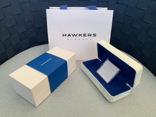 Estuche en Caja de Gafas Hawkers